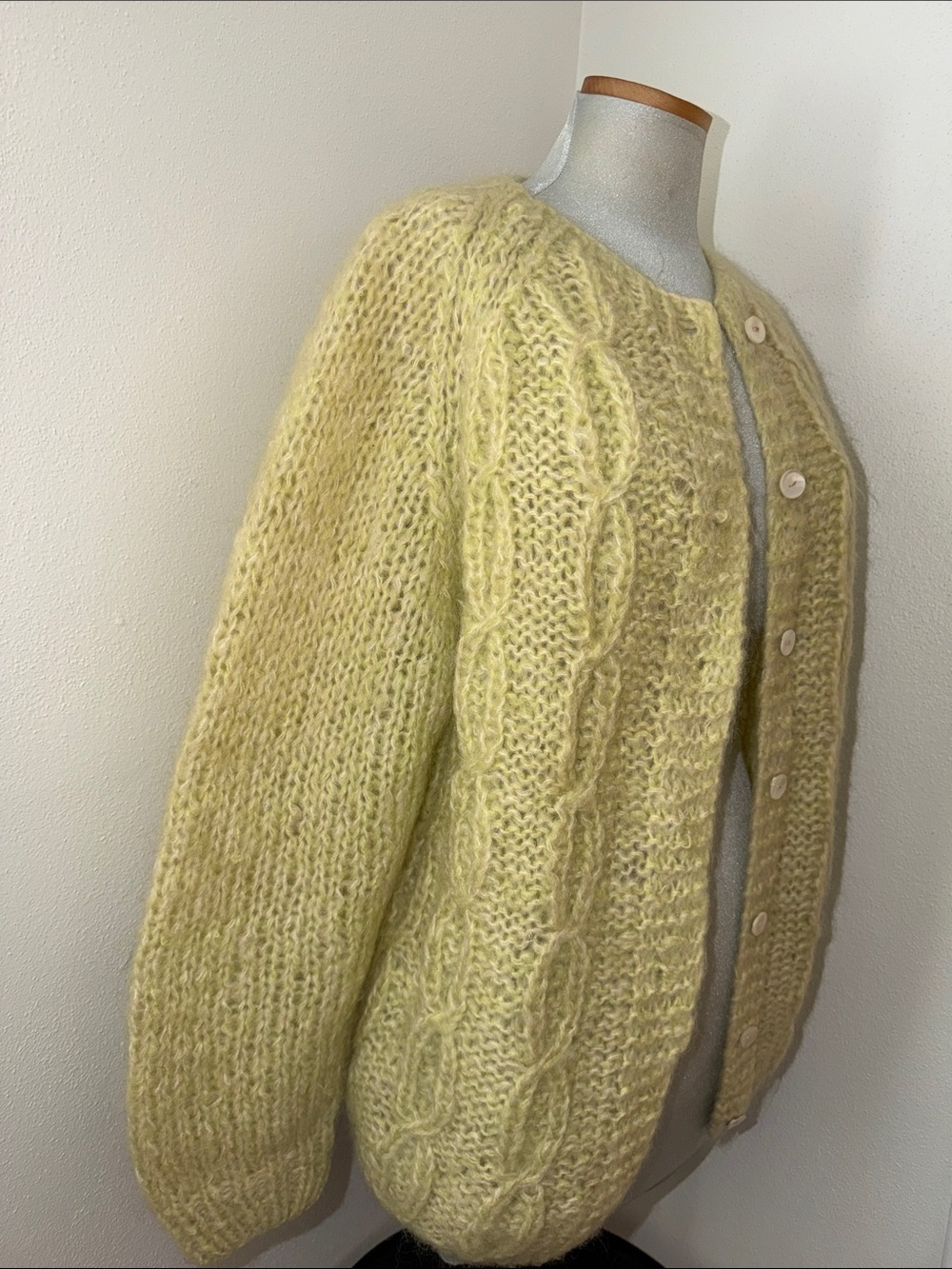 Vintage made in Italy wool mohair sweater cardigan green yellow Burdines Large L - Picture 2 of 6
